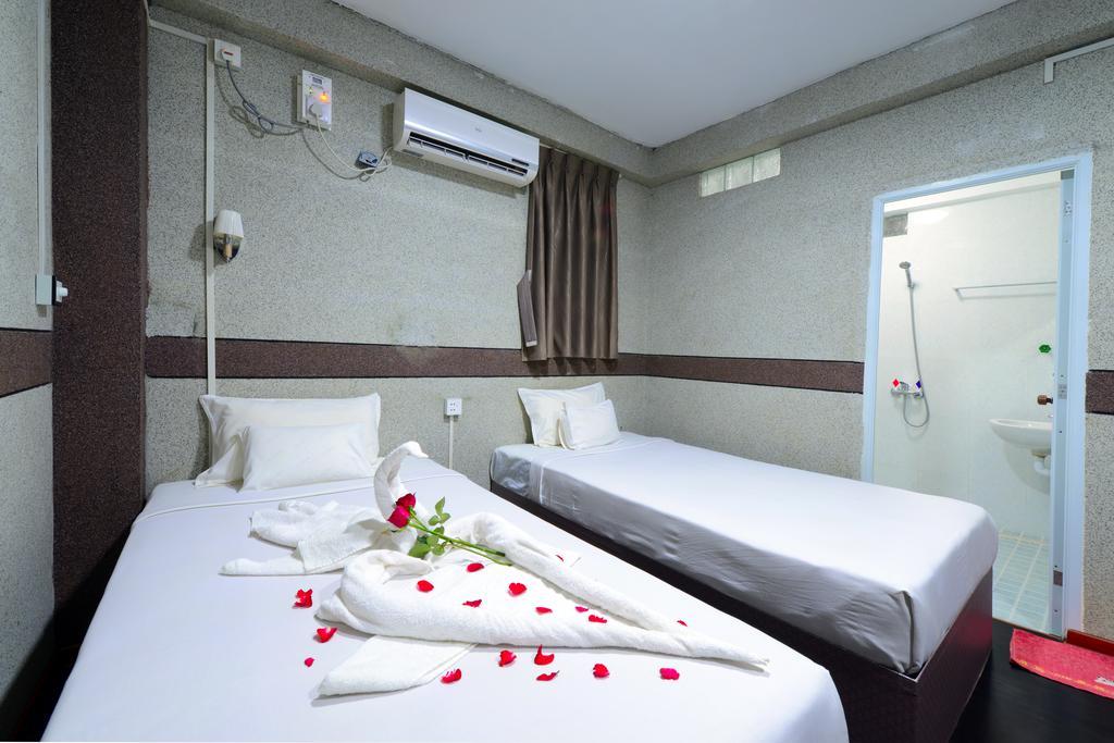 Okkala Hotel Yangon Eksteriør bilde