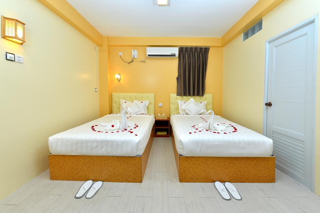 Okkala Hotel Yangon Eksteriør bilde